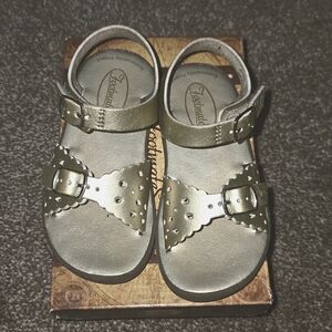 Cute toddler girl sandles